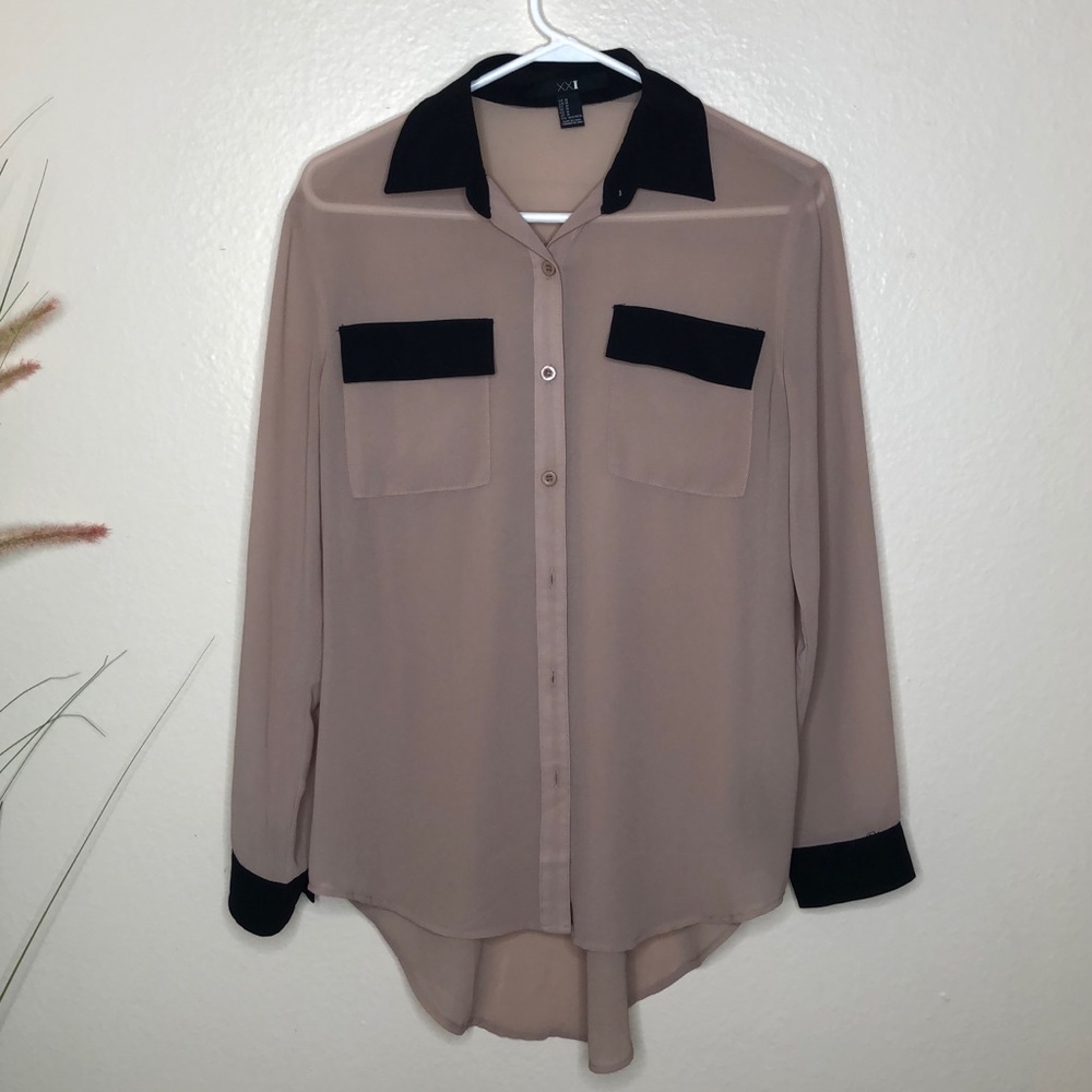 Forever 21 Black and Tan Button Up Blouse